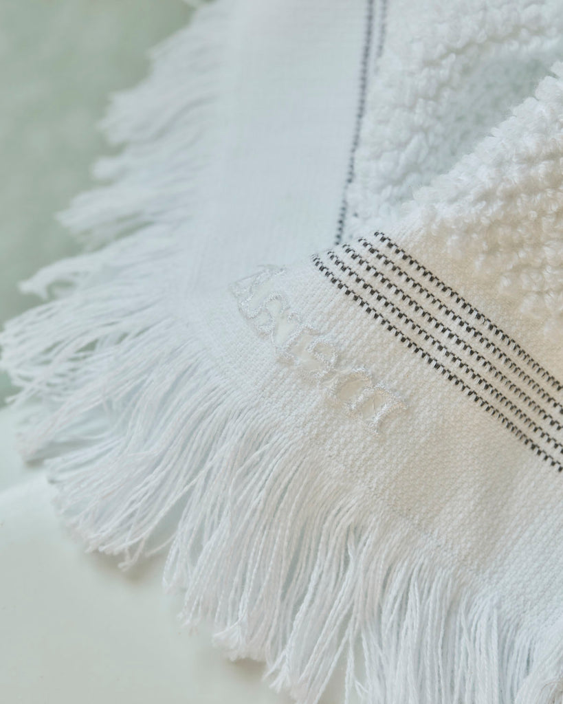 Luxuriöses Badelaken aus organic cotton - 100x180 cm - Weiß mit grauen Streifen